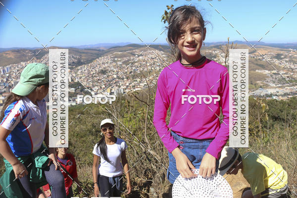 Buy your photos of the event11 Caminhada Ecolgica  Subida ao Cristo - Colgio Nini Mouro on Fotop