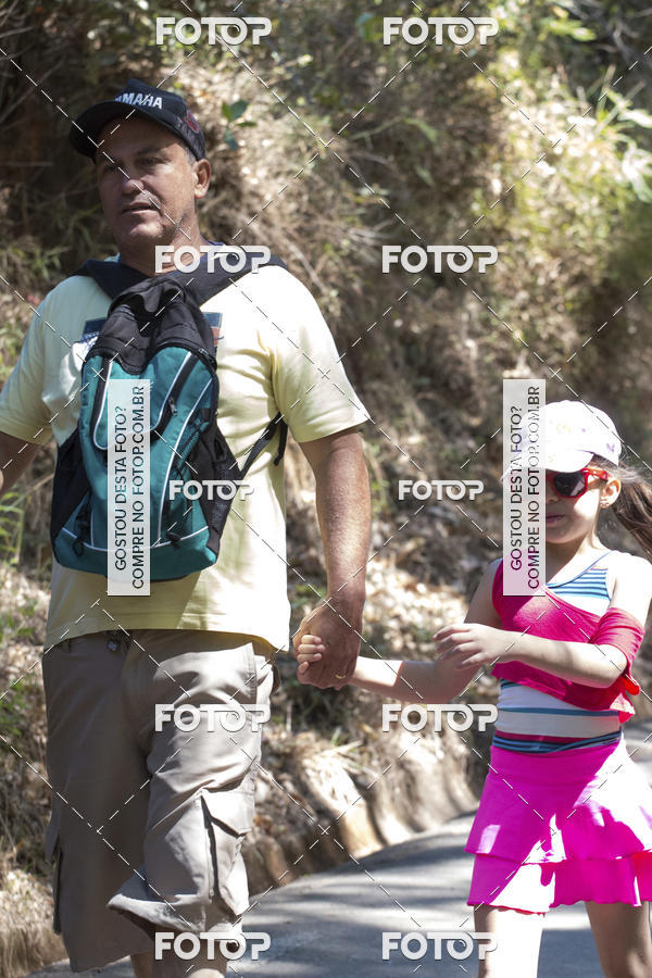 Achetez vos photos de l'vnement11 Caminhada Ecolgica  Subida ao Cristo - Colgio Nini Mouro sur Fotop