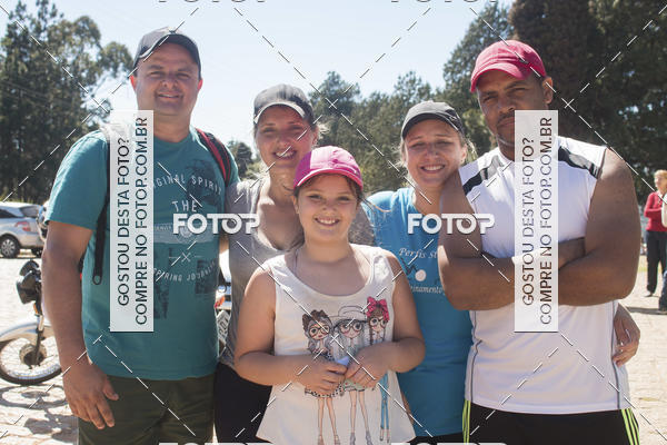 Compre suas fotos do evento11 Caminhada Ecolgica  Subida ao Cristo - Colgio Nini Mouro no Fotop