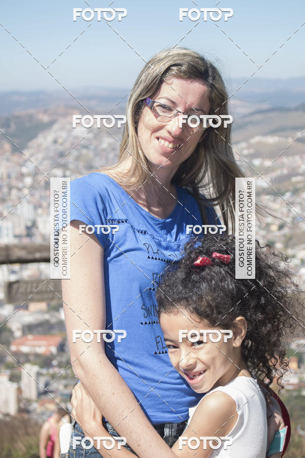 Compre suas fotos do evento11 Caminhada Ecolgica  Subida ao Cristo - Colgio Nini Mouro no Fotop