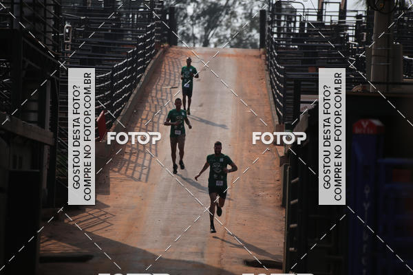 Buy your photos of the event1 Military Cross Run on Fotop