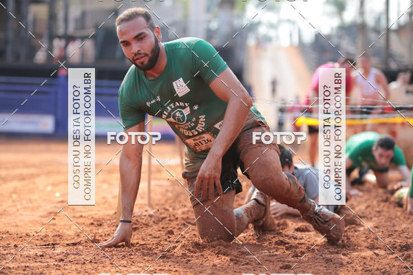 Buy your photos of the event1 Military Cross Run on Fotop