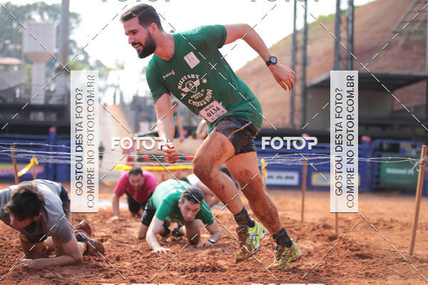 Buy your photos of the event1 Military Cross Run on Fotop