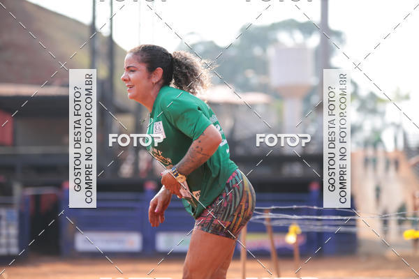 Buy your photos of the event1 Military Cross Run on Fotop