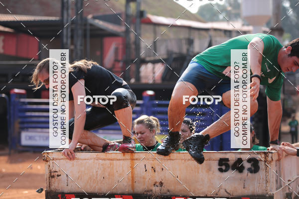 Buy your photos of the event1 Military Cross Run on Fotop