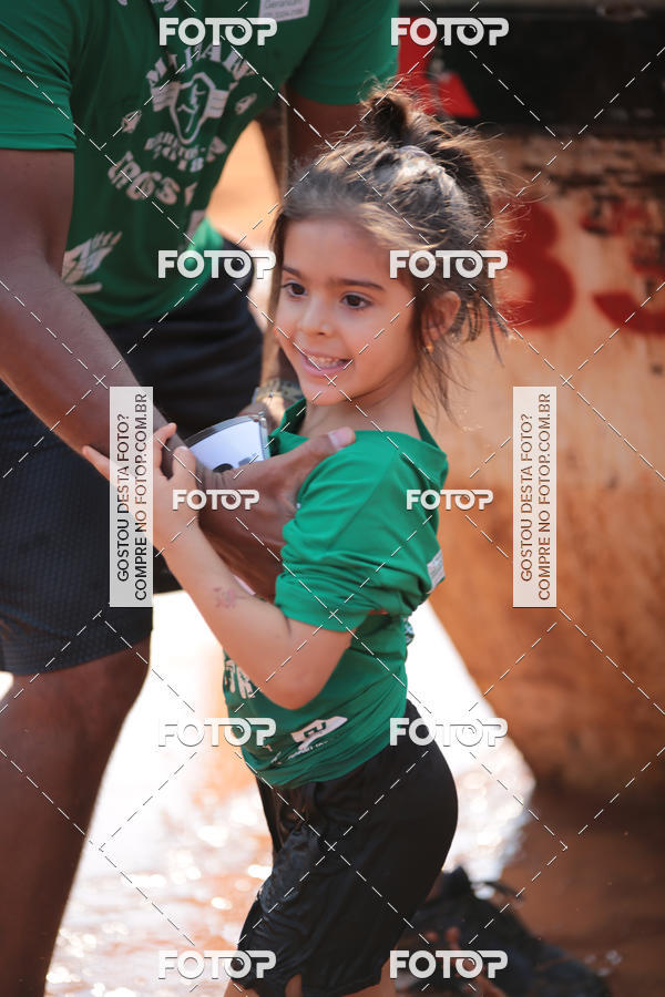 Buy your photos of the event1 Military Cross Run on Fotop