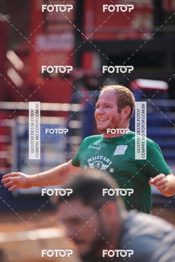 Buy your photos of the event1 Military Cross Run on Fotop