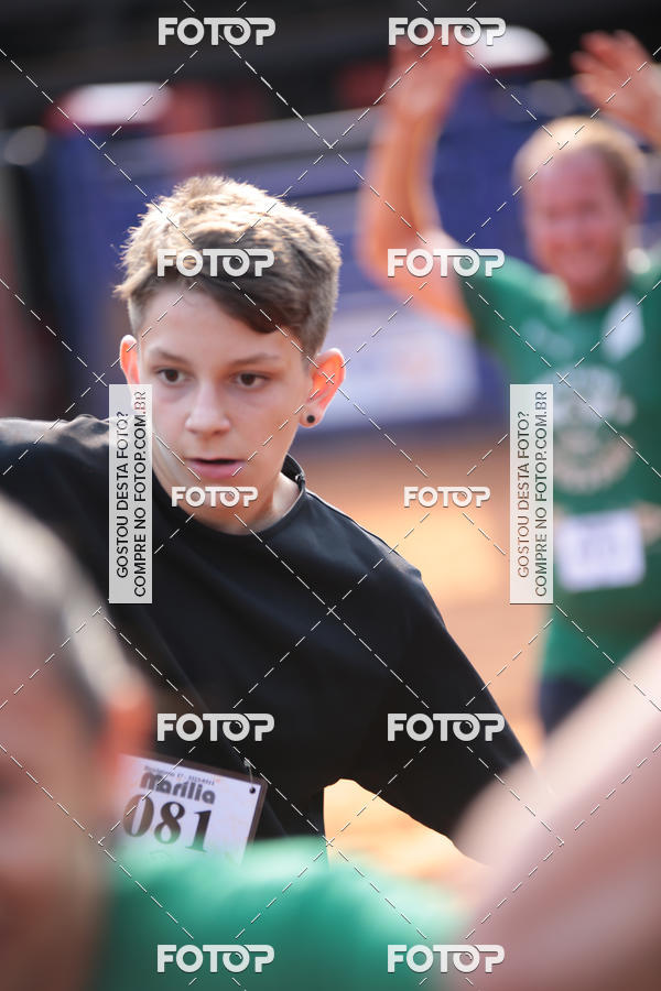 Buy your photos of the event1 Military Cross Run on Fotop