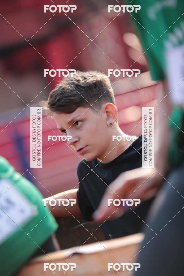 Buy your photos of the event1 Military Cross Run on Fotop