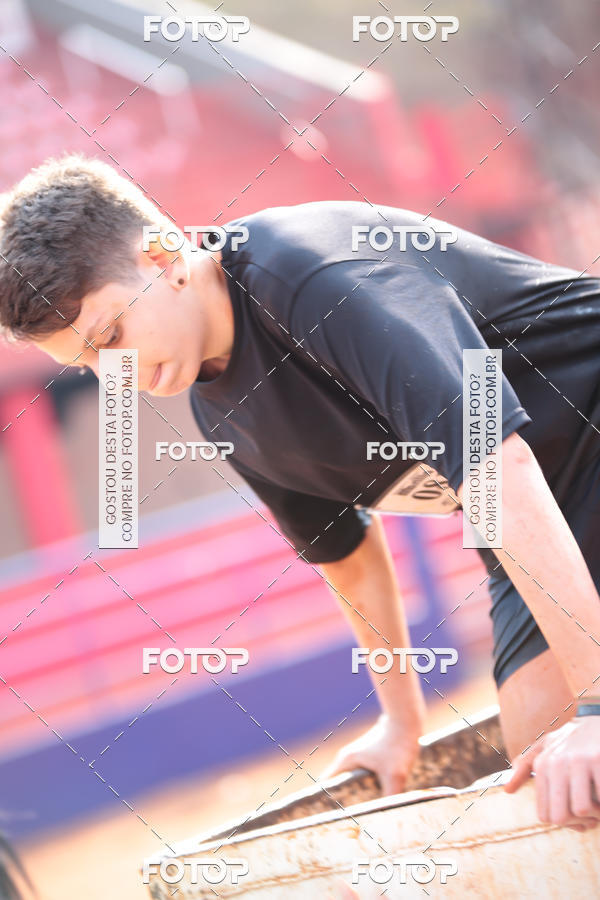 Buy your photos of the event1 Military Cross Run on Fotop