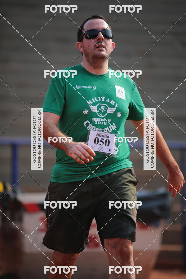 Buy your photos of the event1 Military Cross Run on Fotop