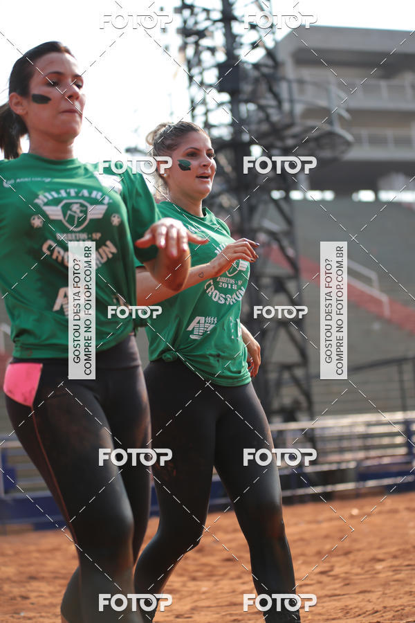 Buy your photos of the event1 Military Cross Run on Fotop