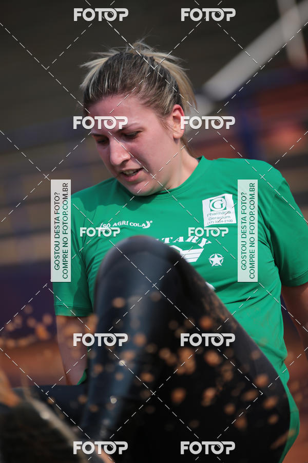 Buy your photos of the event1 Military Cross Run on Fotop