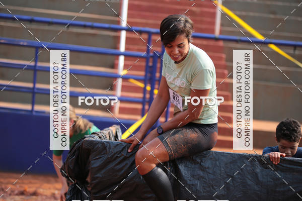 Buy your photos of the event1 Military Cross Run on Fotop