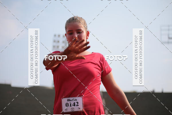 Buy your photos of the event1 Military Cross Run on Fotop