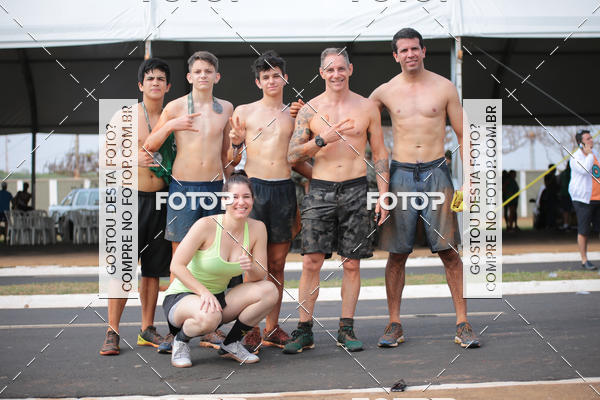 Buy your photos of the event1 Military Cross Run on Fotop