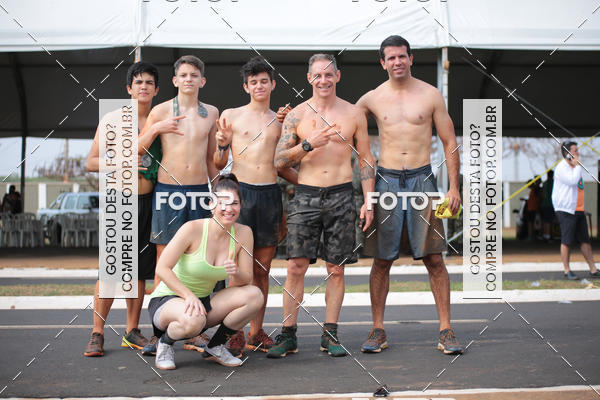 Buy your photos of the event1 Military Cross Run on Fotop