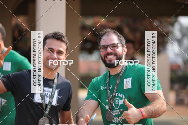 Buy your photos of the event1 Military Cross Run on Fotop