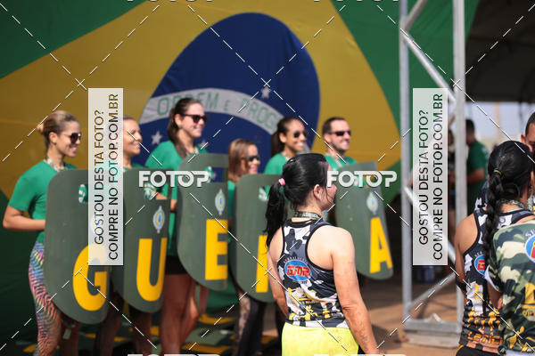 Buy your photos of the event1 Military Cross Run on Fotop