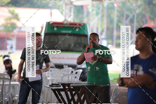 Buy your photos of the event1 Military Cross Run on Fotop