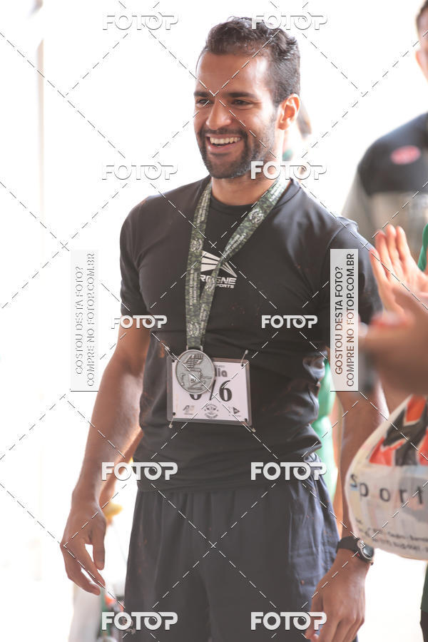 Buy your photos of the event1 Military Cross Run on Fotop