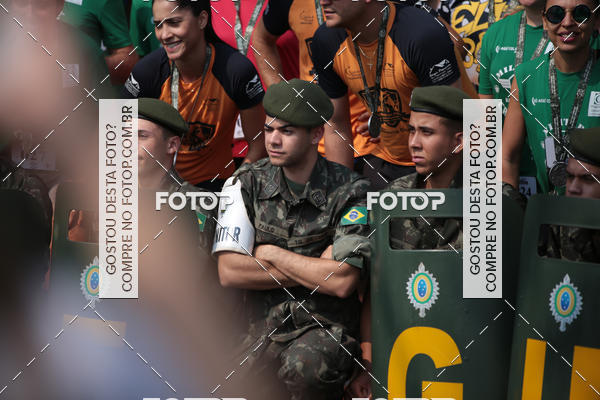 Buy your photos of the event1 Military Cross Run on Fotop