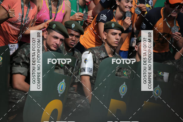 Buy your photos of the event1 Military Cross Run on Fotop