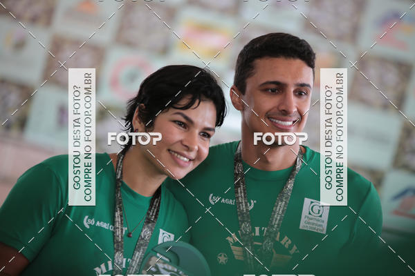 Buy your photos of the event1 Military Cross Run on Fotop