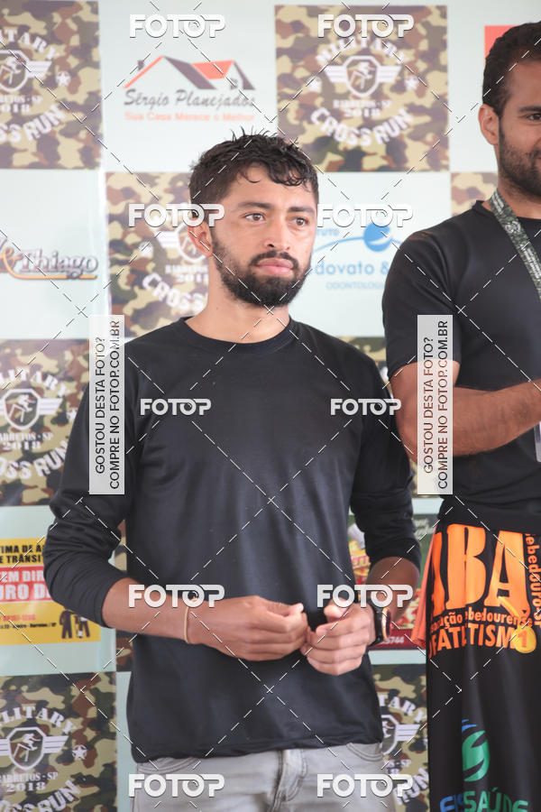 Buy your photos of the event1 Military Cross Run on Fotop