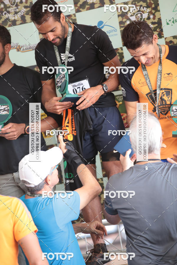 Buy your photos of the event1 Military Cross Run on Fotop