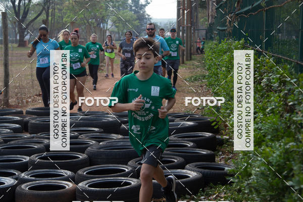 Buy your photos of the event1 Military Cross Run on Fotop