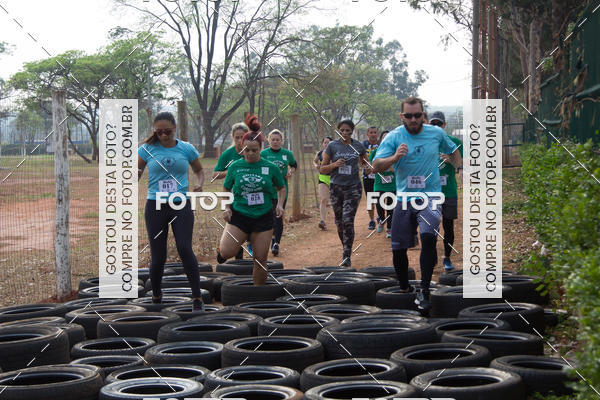 Buy your photos of the event1 Military Cross Run on Fotop