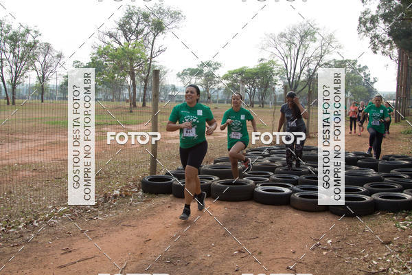 Buy your photos of the event1 Military Cross Run on Fotop