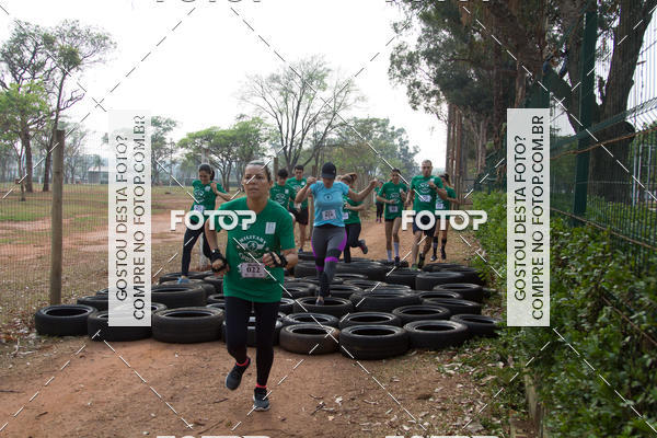 Buy your photos of the event1 Military Cross Run on Fotop