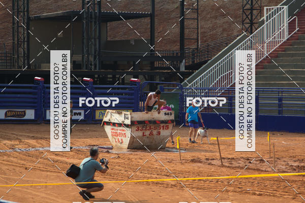 Buy your photos of the event1 Military Cross Run on Fotop