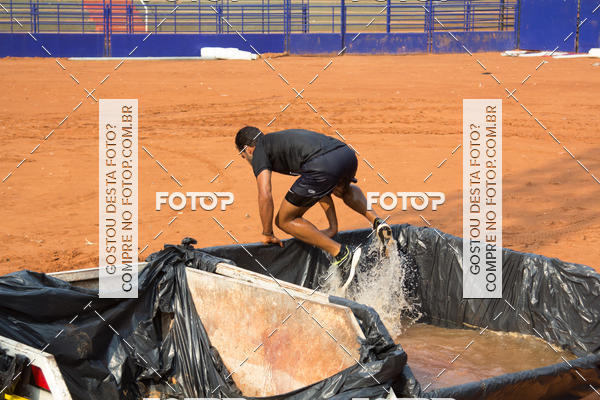 Buy your photos of the event1 Military Cross Run on Fotop