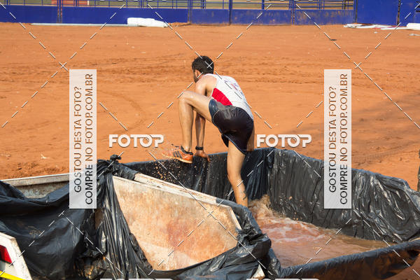 Buy your photos of the event1 Military Cross Run on Fotop