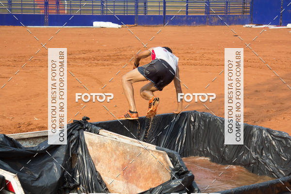 Buy your photos of the event1 Military Cross Run on Fotop