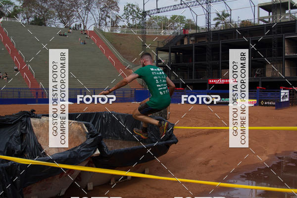 Buy your photos of the event1 Military Cross Run on Fotop