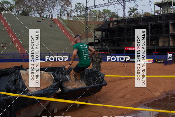 Buy your photos of the event1 Military Cross Run on Fotop