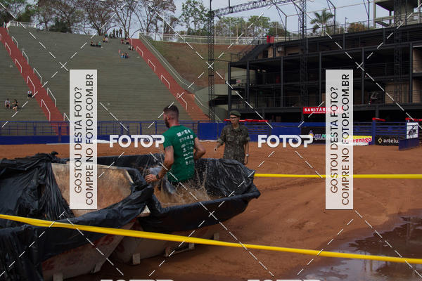 Buy your photos of the event1 Military Cross Run on Fotop