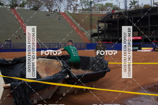 Buy your photos of the event1 Military Cross Run on Fotop