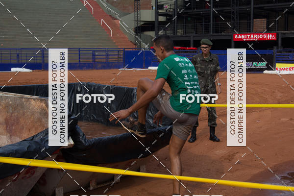 Buy your photos of the event1 Military Cross Run on Fotop