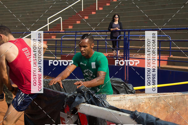 Buy your photos of the event1 Military Cross Run on Fotop
