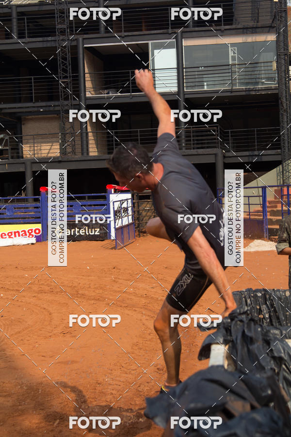 Buy your photos of the event1 Military Cross Run on Fotop