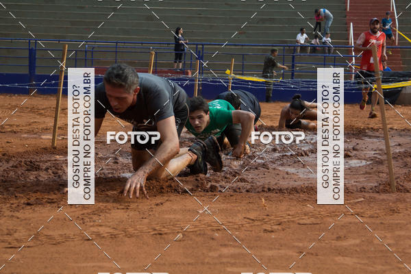 Buy your photos of the event1 Military Cross Run on Fotop