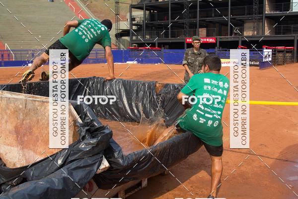 Buy your photos of the event1 Military Cross Run on Fotop
