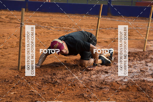 Buy your photos of the event1 Military Cross Run on Fotop