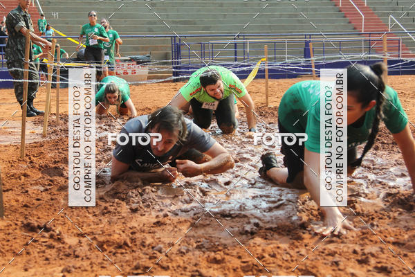 Buy your photos of the event1 Military Cross Run on Fotop