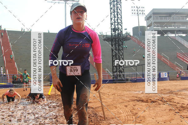 Buy your photos of the event1 Military Cross Run on Fotop